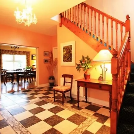 Hotel Oldchurch House 5*